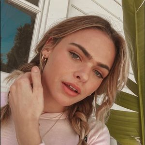 Meet your Posher, Summer